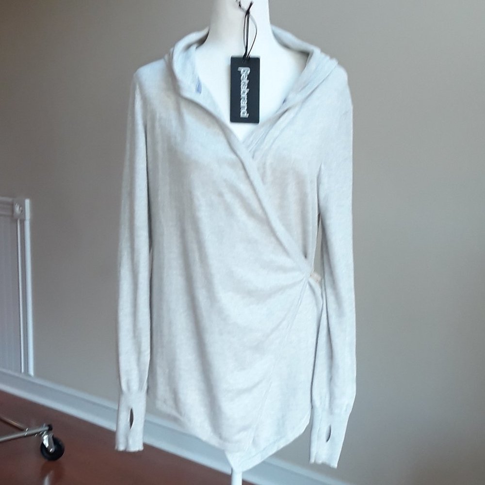 ✈️ Betabrand Red-Eye Hoodie Wrap Sweater Size M/L